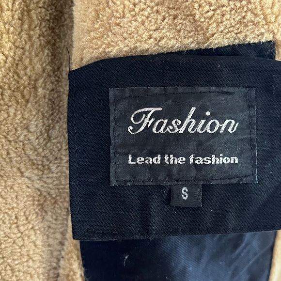 Yi Jian Mei Outdoor Fashion Hornet Woman's Size small Button Up Jacket coat - Picture 3 of 6